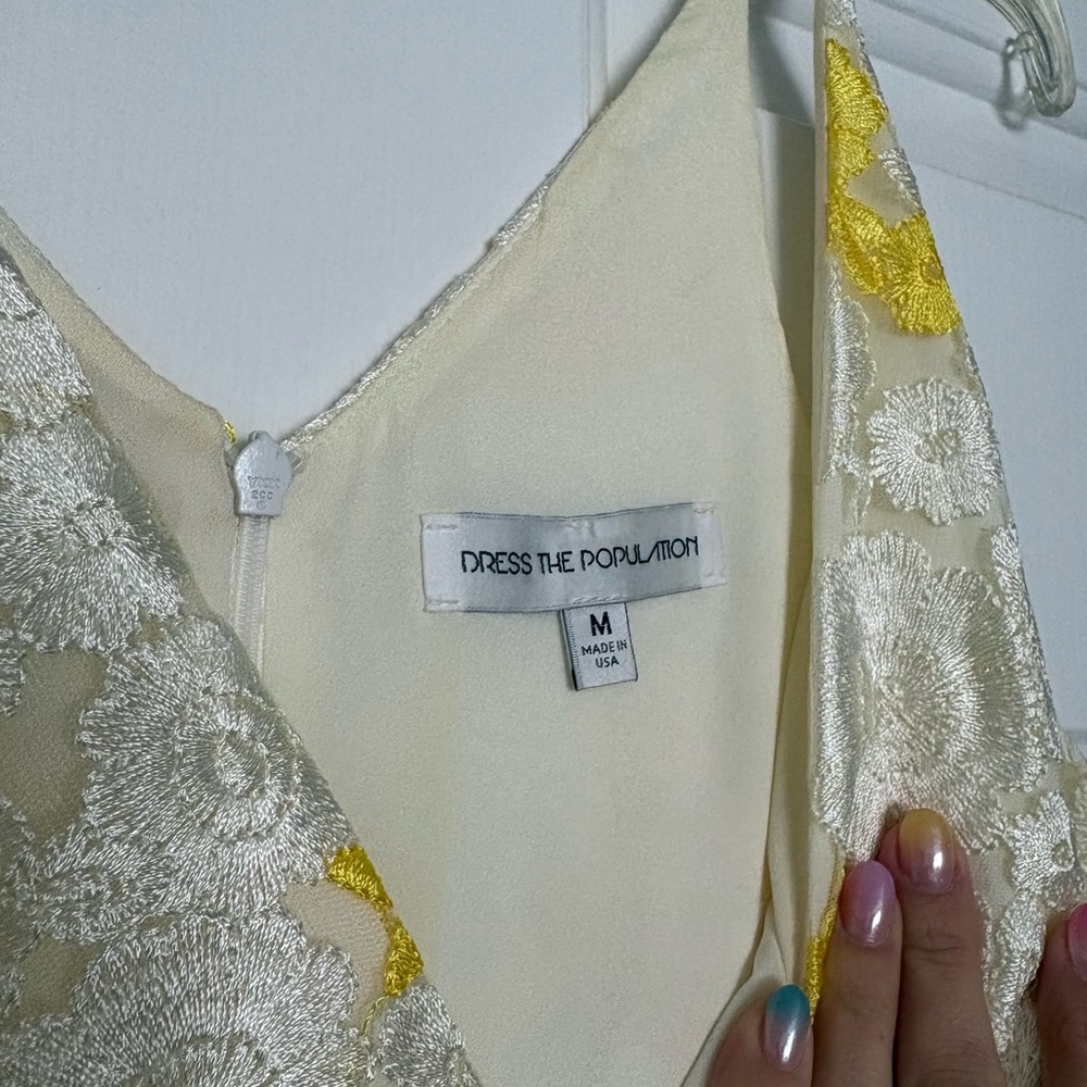 Dress the Population Cream Lace Maxi with Yellow Floral Embroidery - Picture 3 of 8